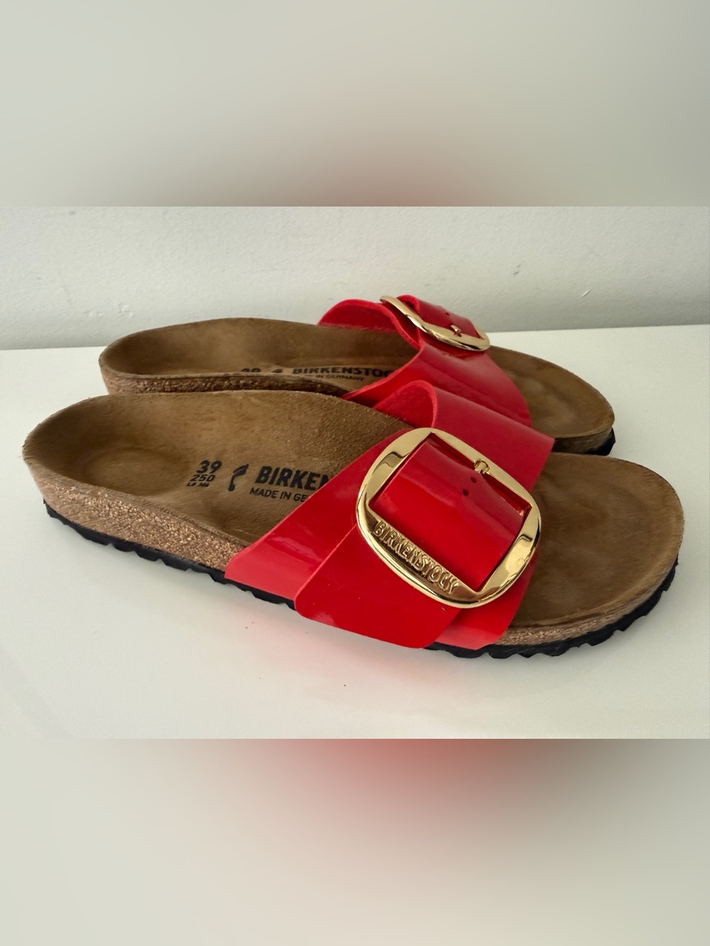 NWOB BIRKENSTOCK Big Buckle Madrid Slides Sandals High Shiny Red 39 - Picture 2 of 6